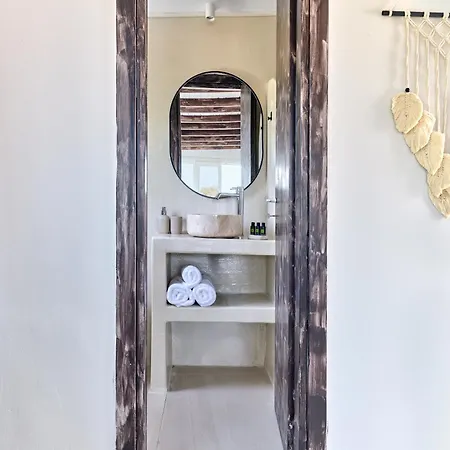 Hotel Paridian Elegant Living