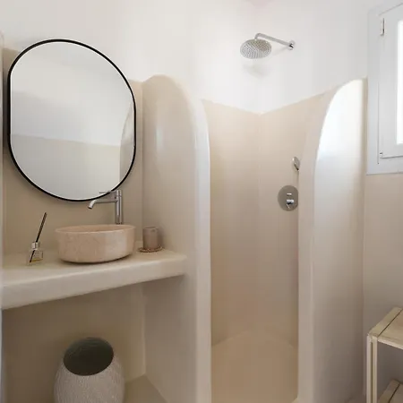 Paridian Elegant Living *