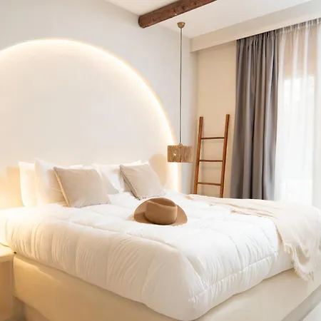 Paridian Elegant Living *